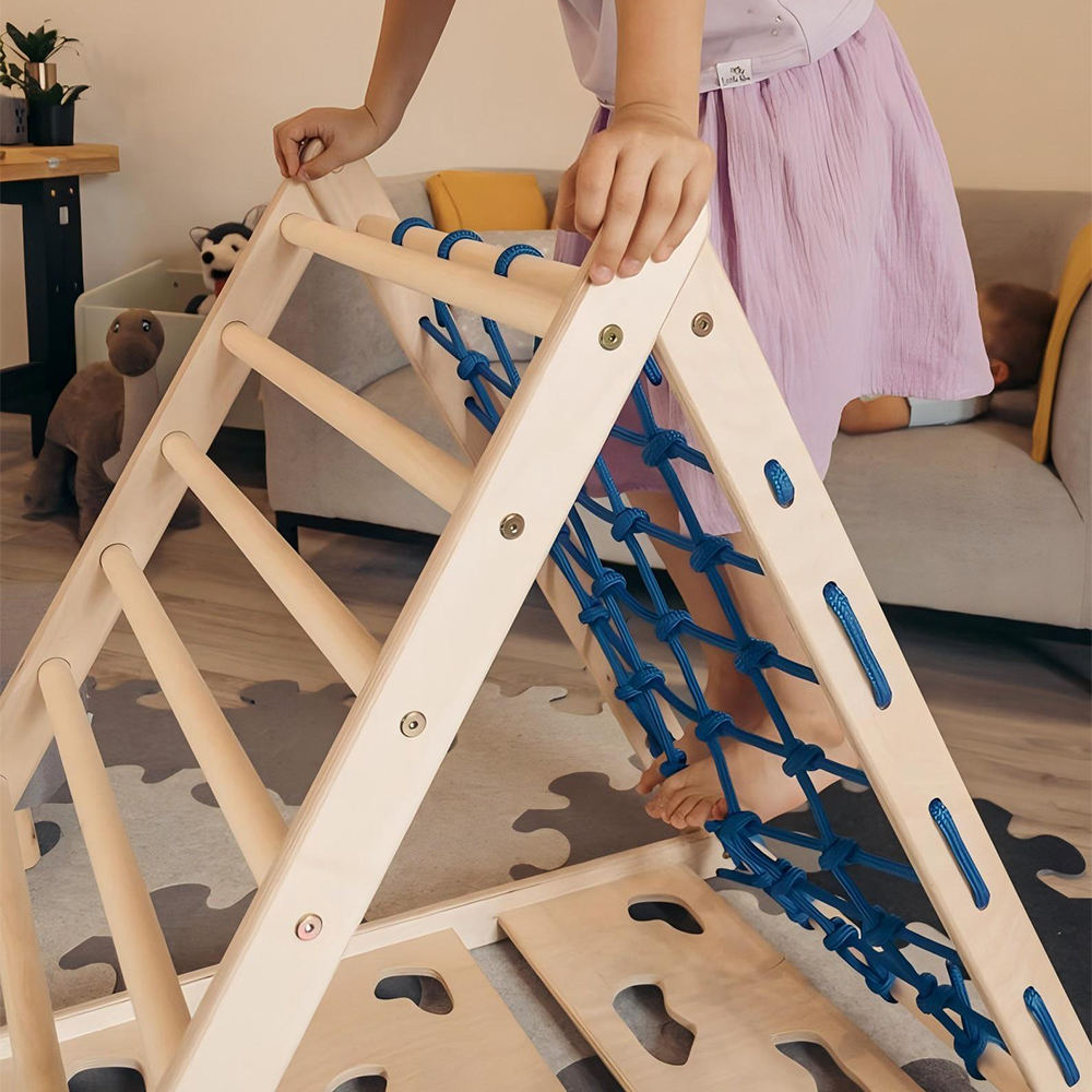 Indoor Climb up Triangle | Ladd